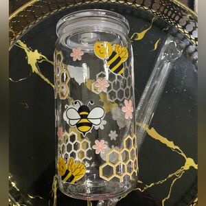 Bee Themed Plastic Tumbler with Straw